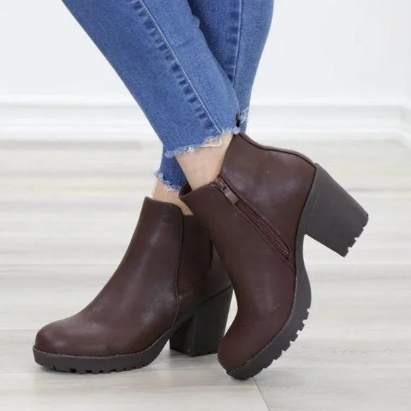 Lug Sole Ankle Boots Brown Chelsea Booties - Picture 13 of 15